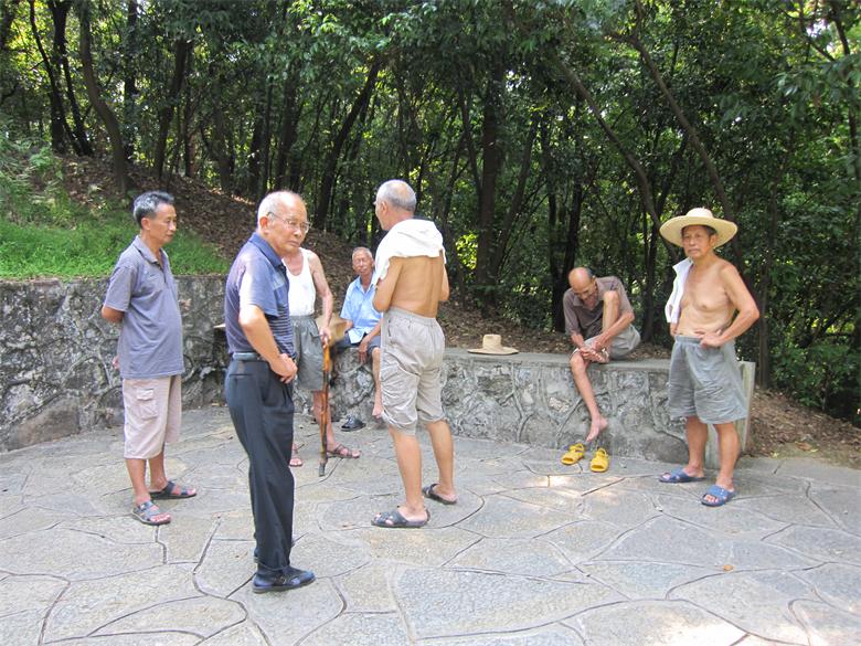 【今日话题】赶恭城闹子 找到个约会避暑的好地方851 / 作者:雨后彩虹 / 帖子ID:93809