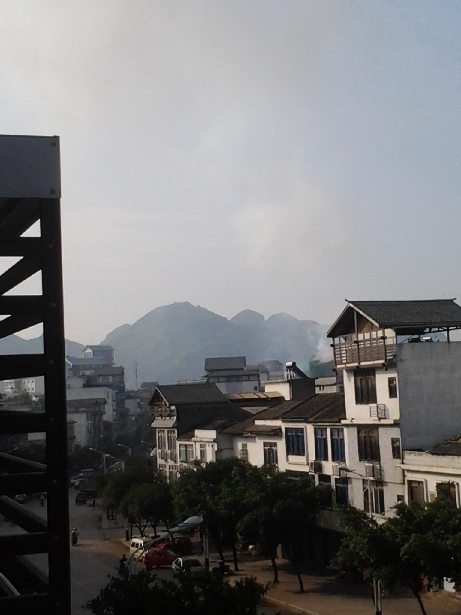 大清早的让不让人休息了217 / 作者:镜中花 / 帖子ID:93862