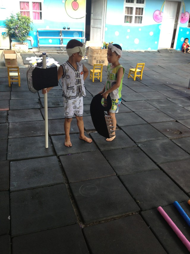 小博士民族幼儿园8月9日晚毕业典礼901 / 作者:爱哭鬼 / 帖子ID:93896