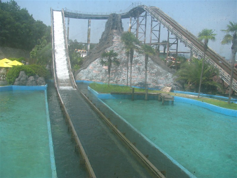 乐满地游玩72 / 作者:烟火的暧昧 / 帖子ID:94241