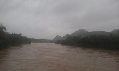 天天下雨又涨水唠819 / 作者:珍惜 / 帖子ID:94295