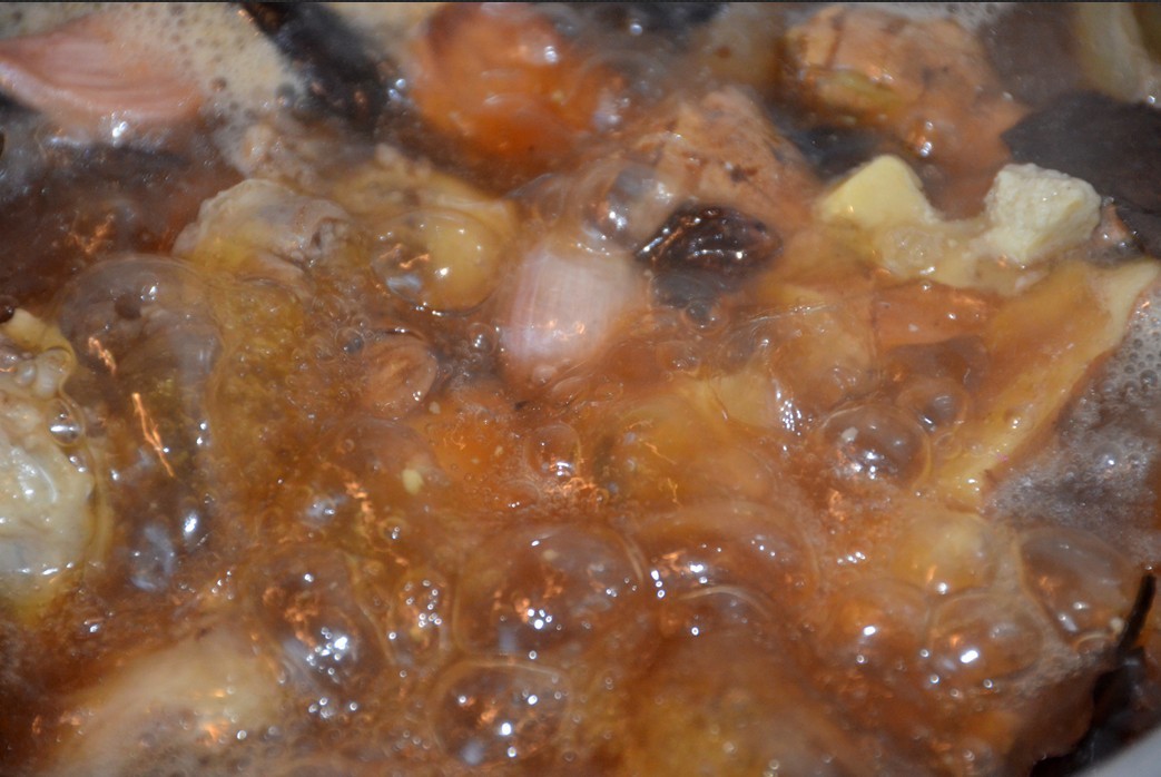 黄豆焖牛尾巴！！恩 不错 好吃628 / 作者:星想事成 / 帖子ID:95242