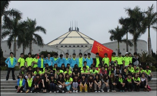 最爱自由轮滑892 / 作者:虚伪鉽谈情 / 帖子ID:95636