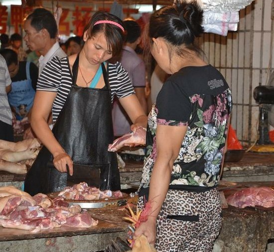 【今日话题】 中秋佳节  市民菜市场买菜忙589 / 作者:北辰 / 帖子ID:95836