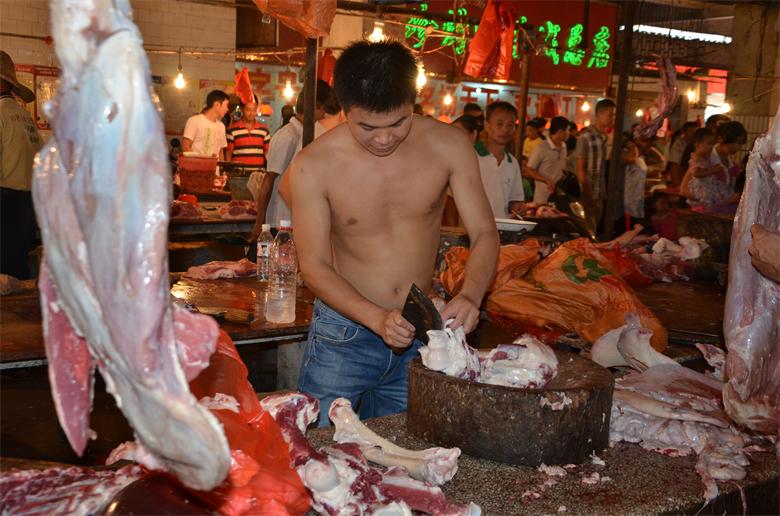 【今日话题】 中秋佳节  市民菜市场买菜忙302 / 作者:北辰 / 帖子ID:95836