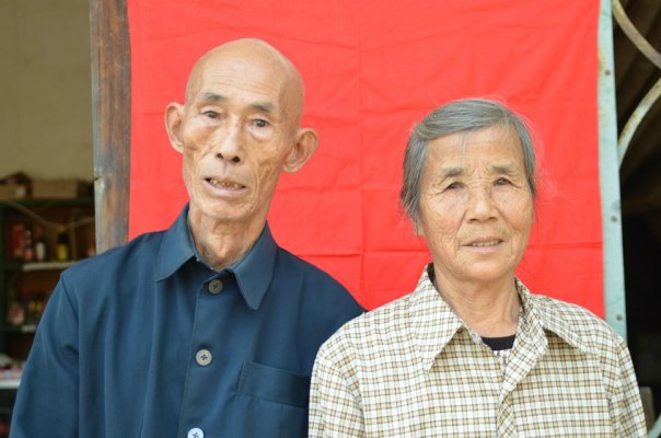 桂林.恭城爱心群走进瑶乡，关爱留守老人513 / 作者:涵涵心碎了 / 帖子ID:96566