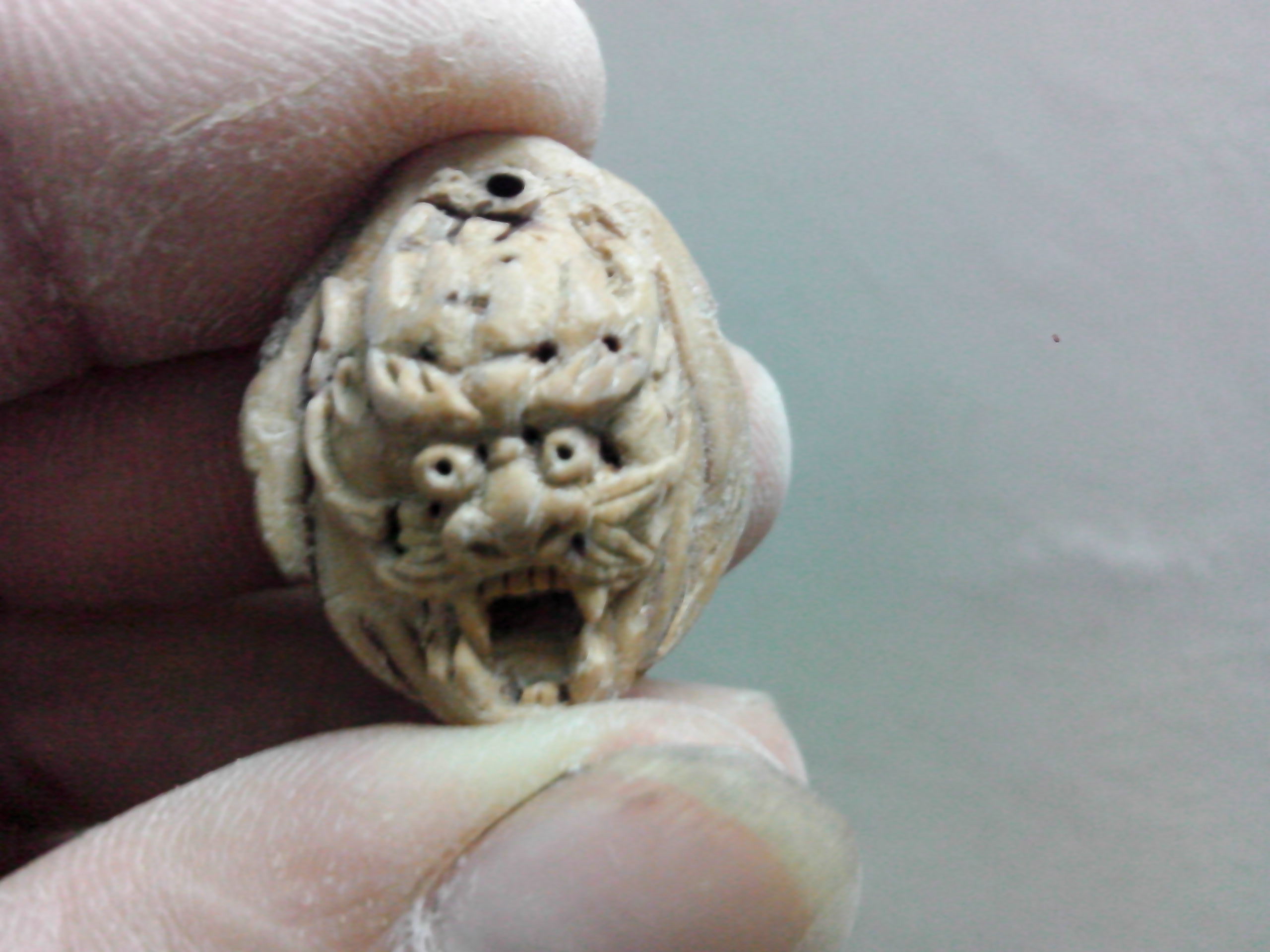 很久沒雕桃核了！677 / 作者:排散 / 帖子ID:97661