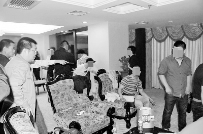 在别人家门口小便引发血案 6男子伤人获刑后悔不已285 / 作者:龍虎袍哥 / 帖子ID:99227