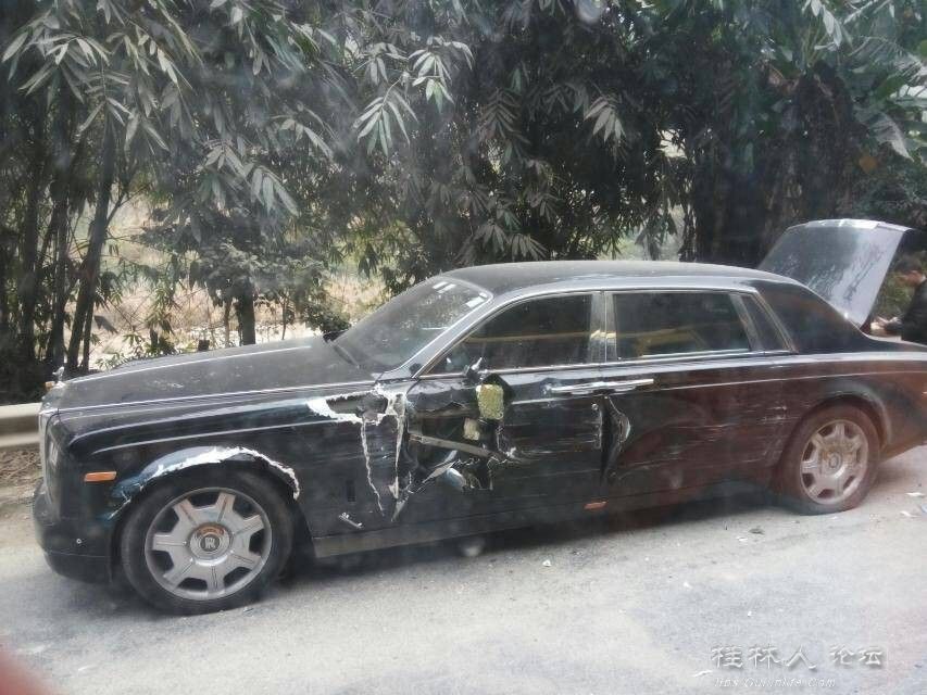龙胜货车撞劳斯莱斯这下搞大完了836 / 作者:bps55555 / 帖子ID:99519