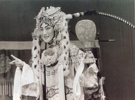 文革中被迫自杀的女名人548 / 作者:茶江源 / 帖子ID:99787