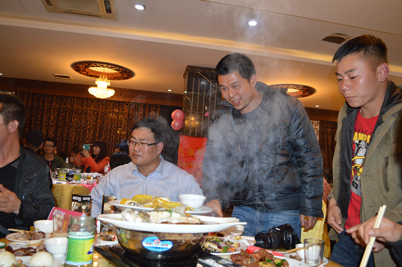 520.1314我们在一起社区年会（随手照了几张)417 / 作者:yatou / 帖子ID:99949