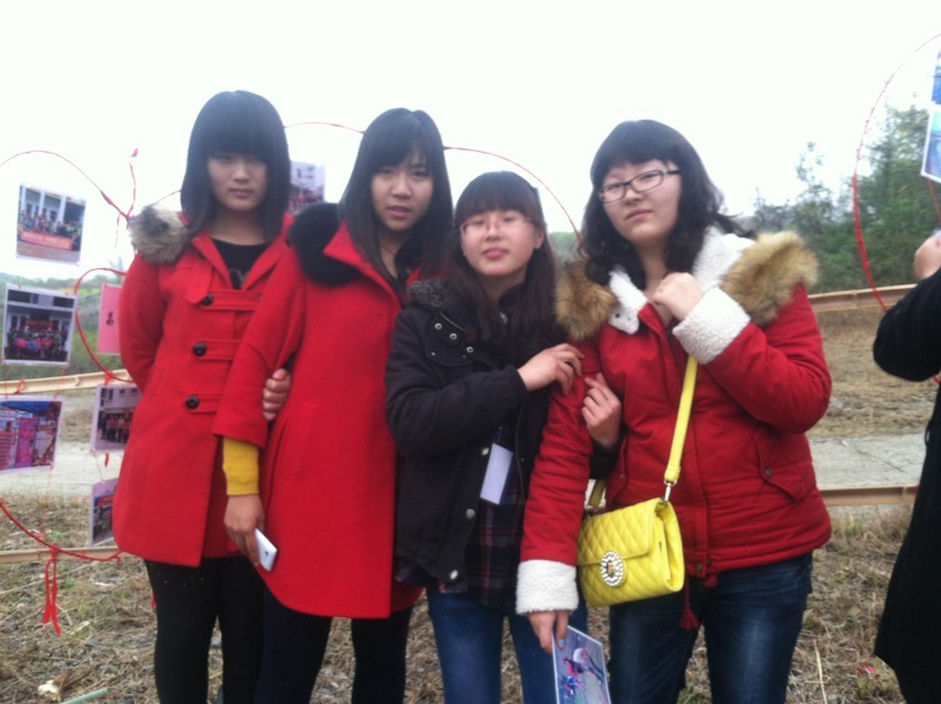 有爱心的女人.社会有你而精彩.975 / 作者:叶云 / 帖子ID:101219