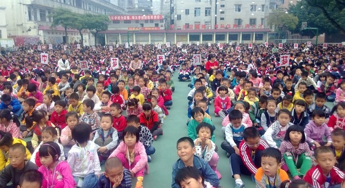 无臂青年罗相军 行走四方说坚强796 / 作者:叶云 / 帖子ID:101482
