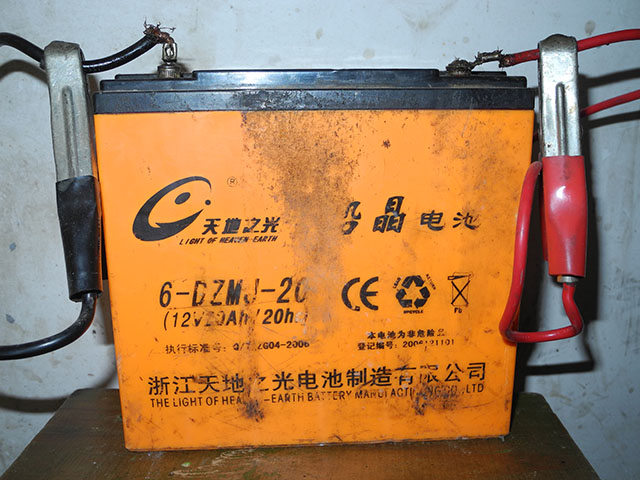 闲置捕鱼逆变器、电瓶、稳压器低价出售（见图）453 / 作者:有瘾头 / 帖子ID:101559