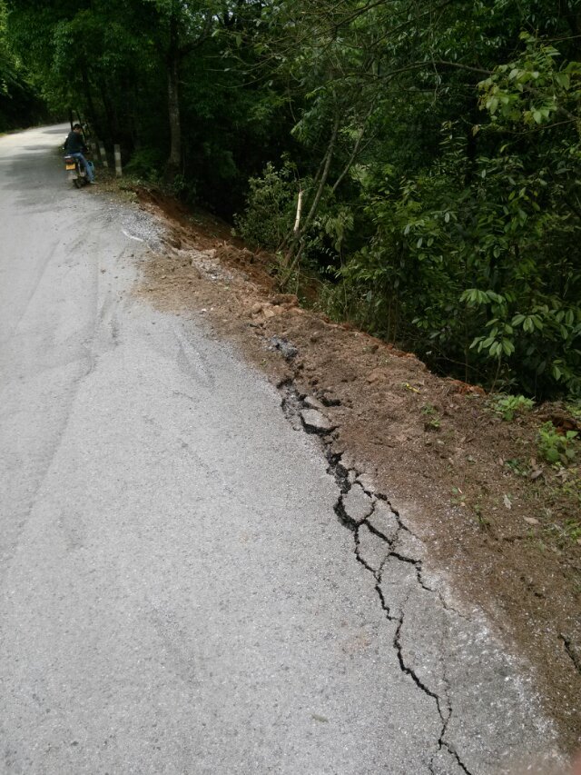 路都压贲。。。。。。。273 / 作者:罗少爷 / 帖子ID:101653