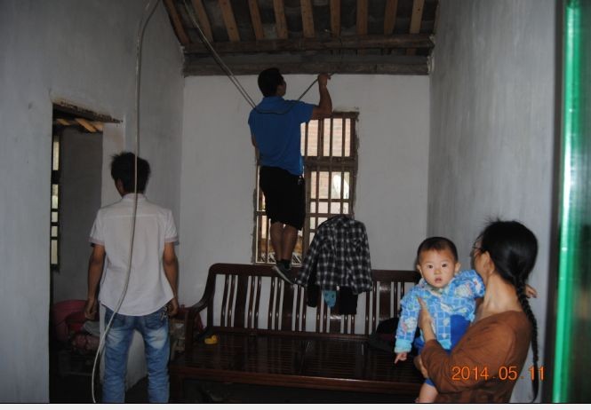 恭城县古城村母女的危房重建工作全面竣工7 / 作者:叶云 / 帖子ID:101431
