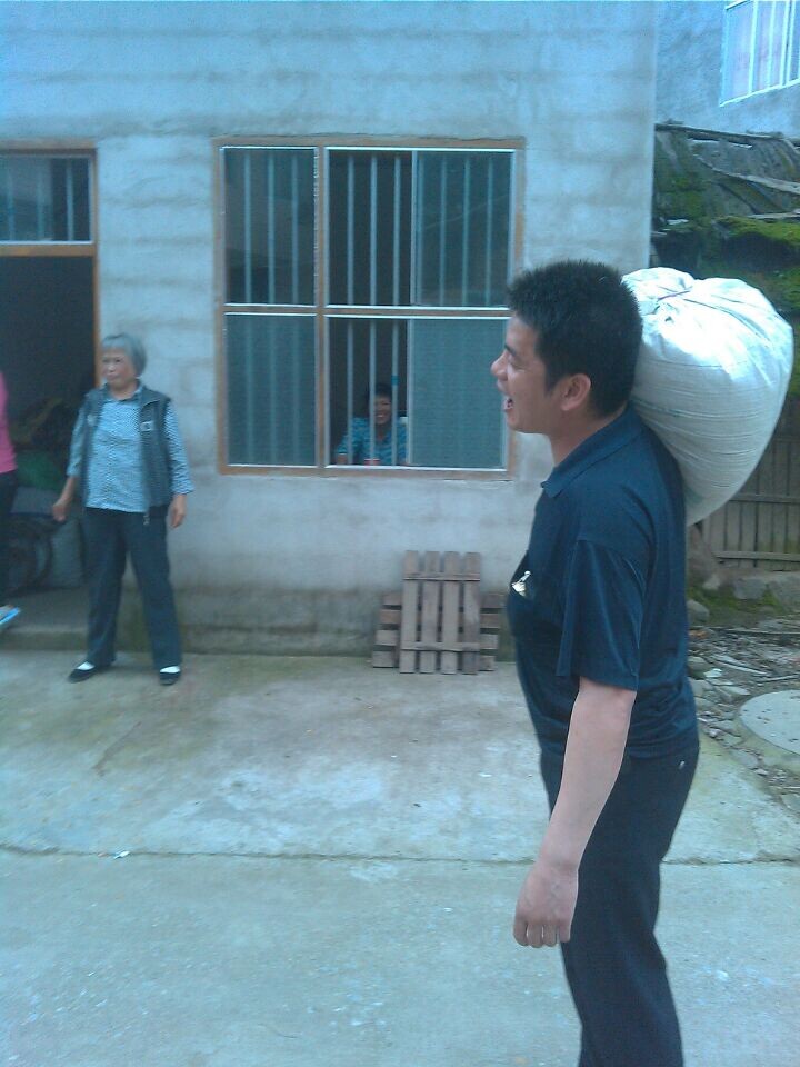 西岭乡白石村活动行.996 / 作者:恭城无聊人 / 帖子ID:101958