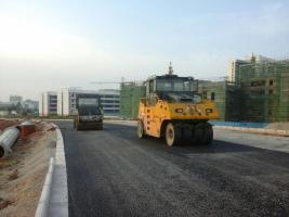恭城城市破损路段开始施工修补832 / 作者:善有其乐 / 帖子ID:102976