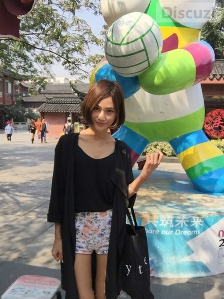 95后美女“用身体换旅行,妹纸！什么时候来桂林！！701 / 作者:thkfh / 帖子ID:105289