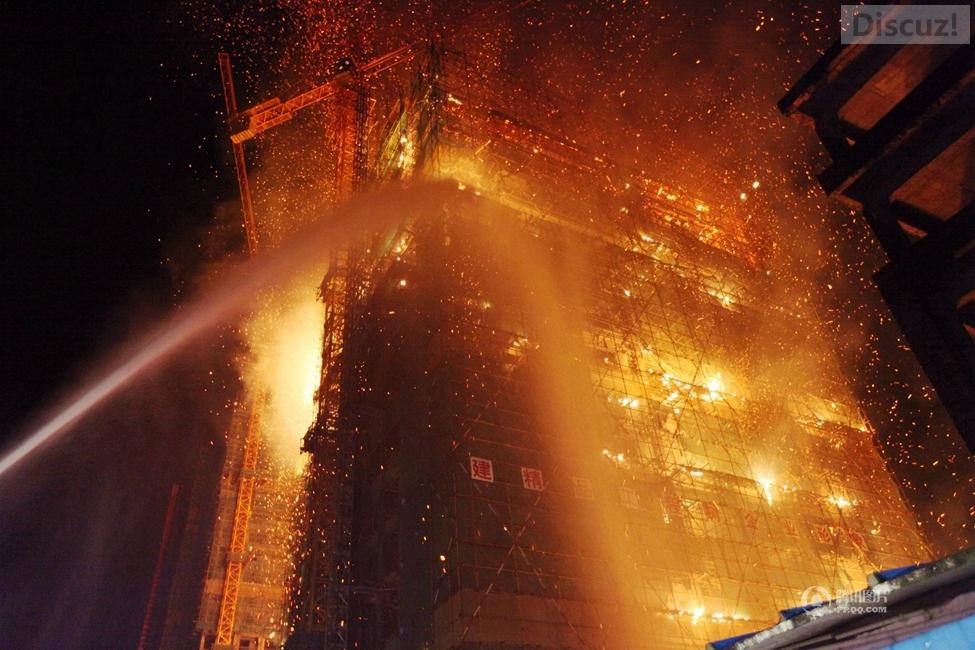 昨晚，桂林灵川金色维也纳的工地发生火灾。634 / 作者:thkfh / 帖子ID:105308