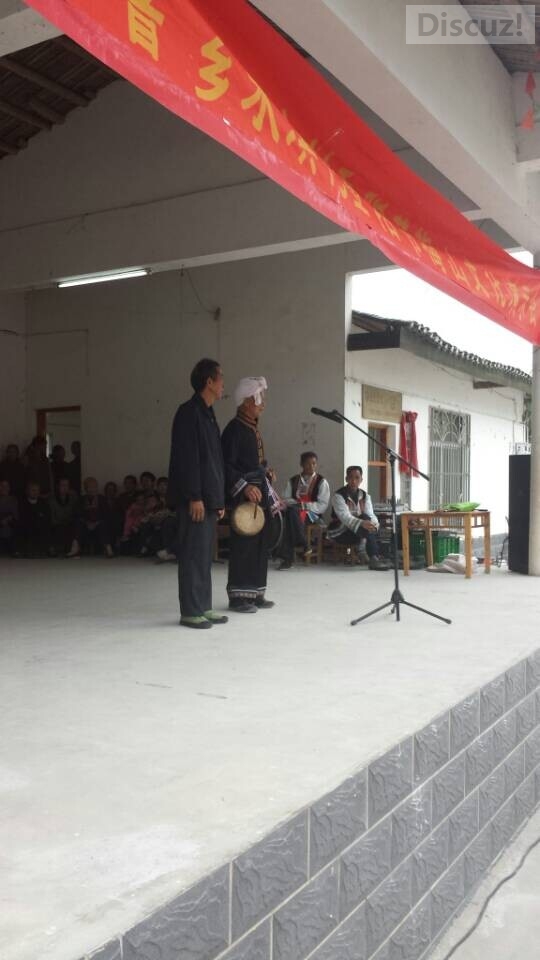 打锣挖地歌以及广场舞表演479 / 作者:欧耶 / 帖子ID:105492