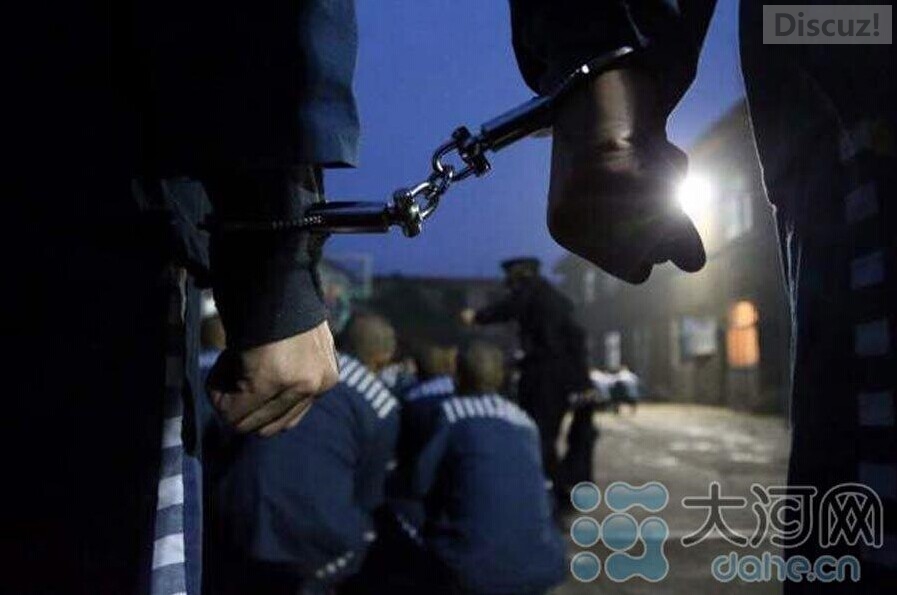 河南三门峡监狱搬迁 押送犯人场面壮观840 / 作者:红通通 / 帖子ID:105621