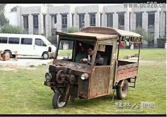 成龙大哥在阳朔开“狗古冲”！721 / 作者:thkfh / 帖子ID:105814