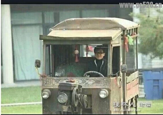 成龙大哥在阳朔开“狗古冲”！31 / 作者:thkfh / 帖子ID:105814