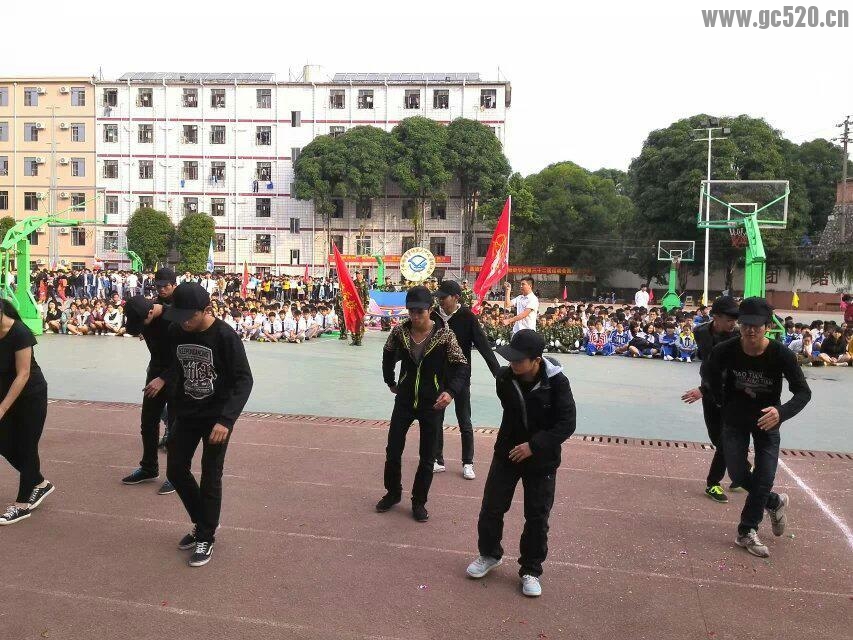 我的癫狂学校的另类校运会578 / 作者:thkfh / 帖子ID:105893