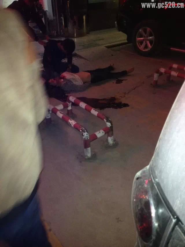 今日凌晨信合大酒店年轻女孩跳楼身亡641 / 作者:蓝天鱼儿 / 帖子ID:105983