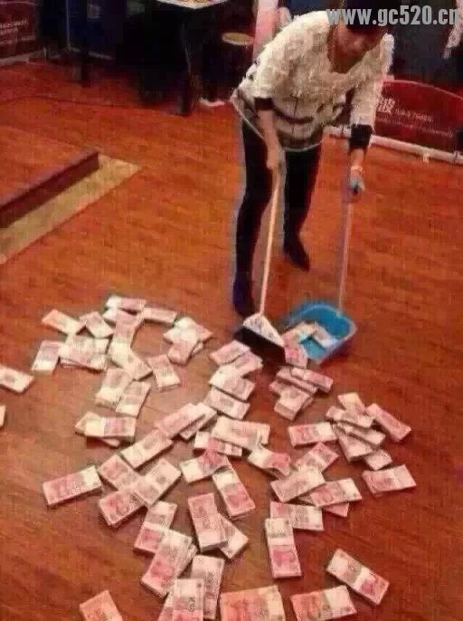 又调皮了 、弄的满屋子乱糟糟的 、、、不收拾了 、睡觉 有钱 ！！！任性！！303 / 作者:thkfh / 帖子ID:105994