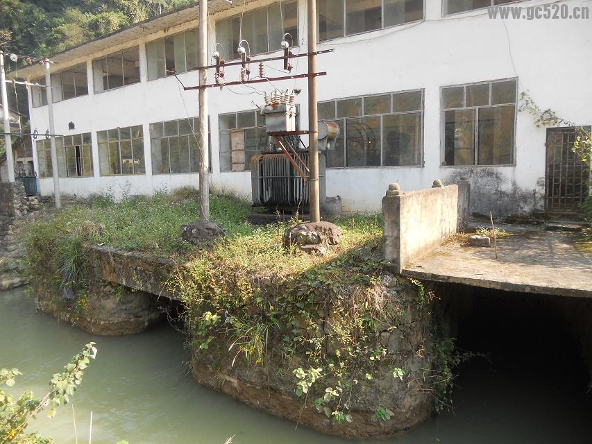 三江峡口水电站一游464 / 作者:钟山二哥 / 帖子ID:106053