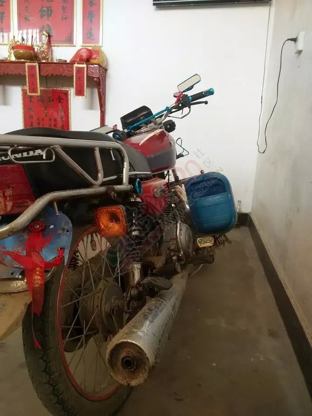 出售125普通改装摩托车一辆 价格在1500左右 喜欢的联系13627866059 QQ1...316 / 作者:坎大二 / 帖子ID:115487