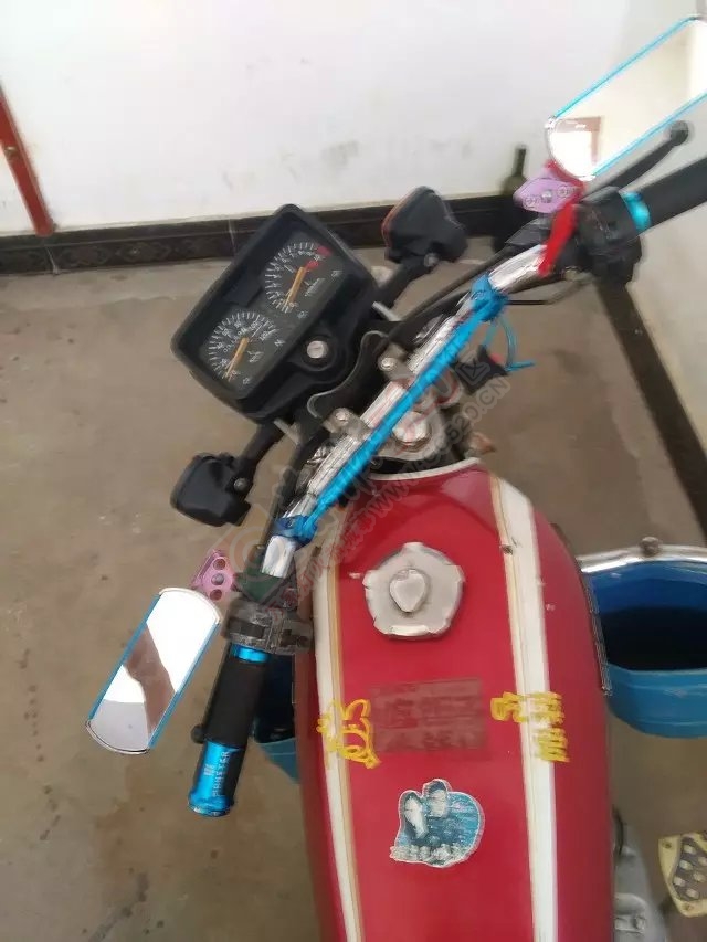 出售125普通改装摩托车一辆 价格在1500左右 喜欢的联系13627866059 QQ1...162 / 作者:坎大二 / 帖子ID:115487
