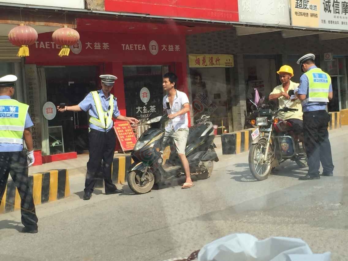 燕岩桥头又在拦车了，要过路的看着了872 / 作者:thkfh / 帖子ID:117886