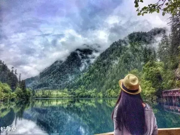 【旅行拍照姿势大全】教你旅行时如何拍的美美的~967 / 作者:碧澄匀 / 帖子ID:118521