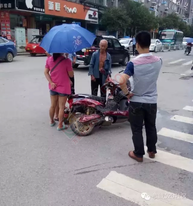 恭城司机慢点可以吗？昨天恭城又三起车祸。430 / 作者:社区小编 / 帖子ID:120953