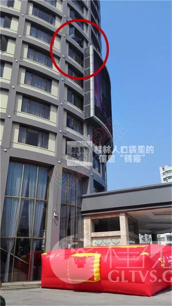 桂林香江饭店成“跳楼胜地”今年第三次出现跳楼女子495 / 作者:额外听歌 / 帖子ID:128704