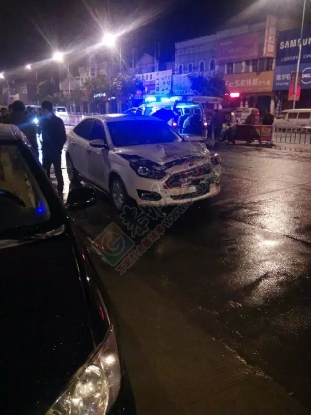 平乐没到24小时陆续发生4起交通事故..223 / 作者:脚踏实地 / 帖子ID:160226