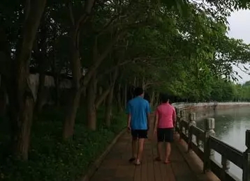 睡前不做这6件事你会后悔的，因为。。。507 / 作者:人艰不拆 / 帖子ID:160584