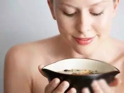 8个坏习惯反而让你年轻10岁，第一个我就惊呆了69 / 作者:人艰不拆 / 帖子ID:160766