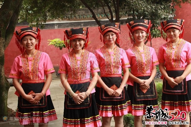 520-那些年、那些人、那些事、------图片跟上！一张图写上一句回忆！811 / 作者:小卷 / 帖子ID:161257