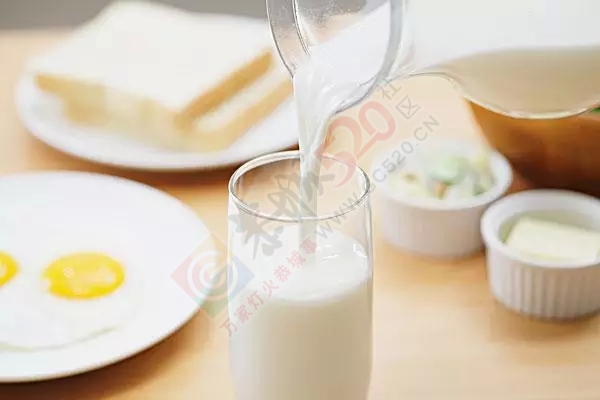 4种美食睡前吃，燃脂一整夜，醒来瘦一斤.280 / 作者:人艰不拆 / 帖子ID:161289