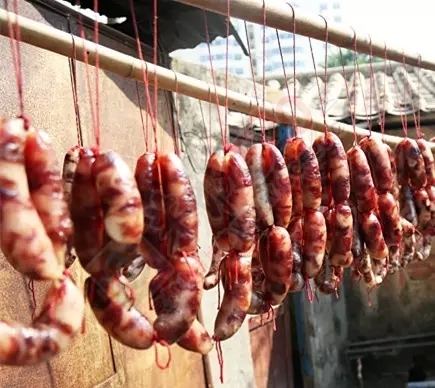 不想失去的恭城独特年味—熏腊肉、酿风肠、办年货......964 / 作者:微观恭城 / 帖子ID:161975