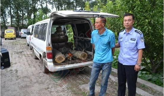 广西两男子为做棺材合谋盗杉树13株 获刑5个月493 / 作者:该做的事情 / 帖子ID:162958