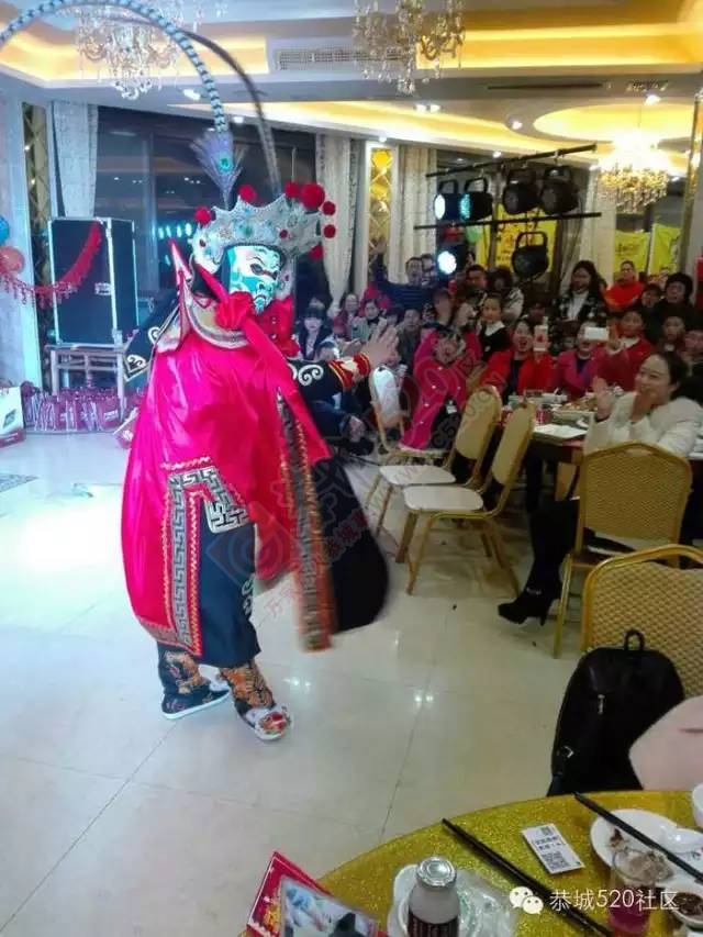 恭城520年会精彩纷呈，网友看女儿跳舞意外抽中钻戒973 / 作者:深秋的落叶 / 帖子ID:163193