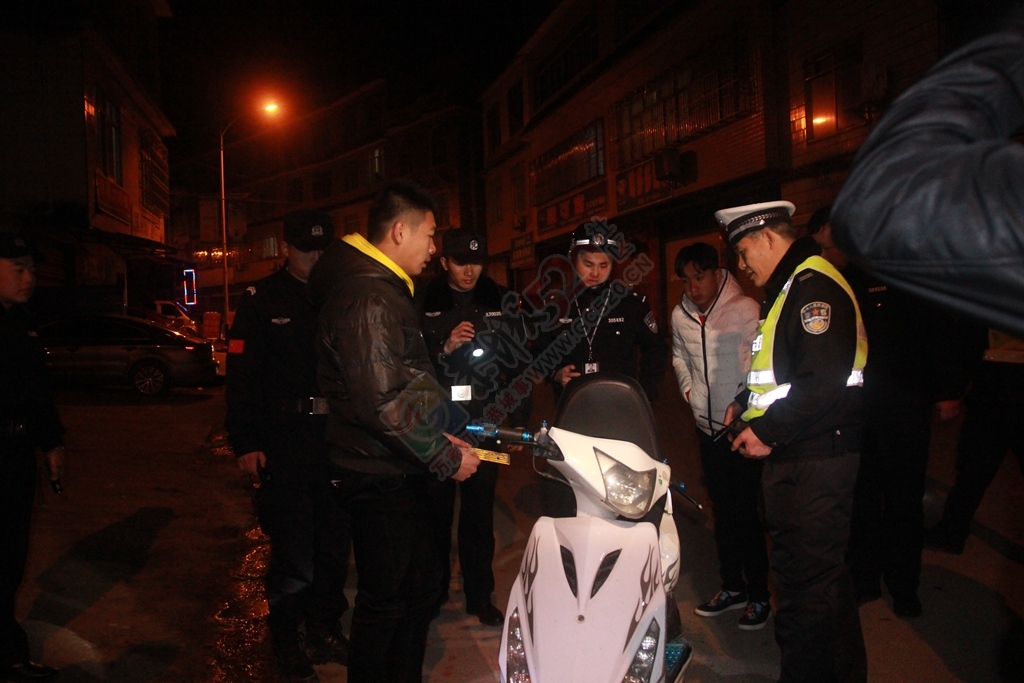 恭城交警给您拜年！597 / 作者:恭城交警大队 / 帖子ID:163279