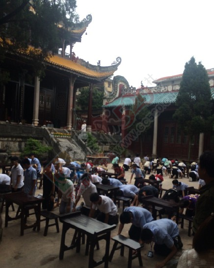 学生成人礼彩排，为关公节做准备667 / 作者:逢时 / 帖子ID:174317