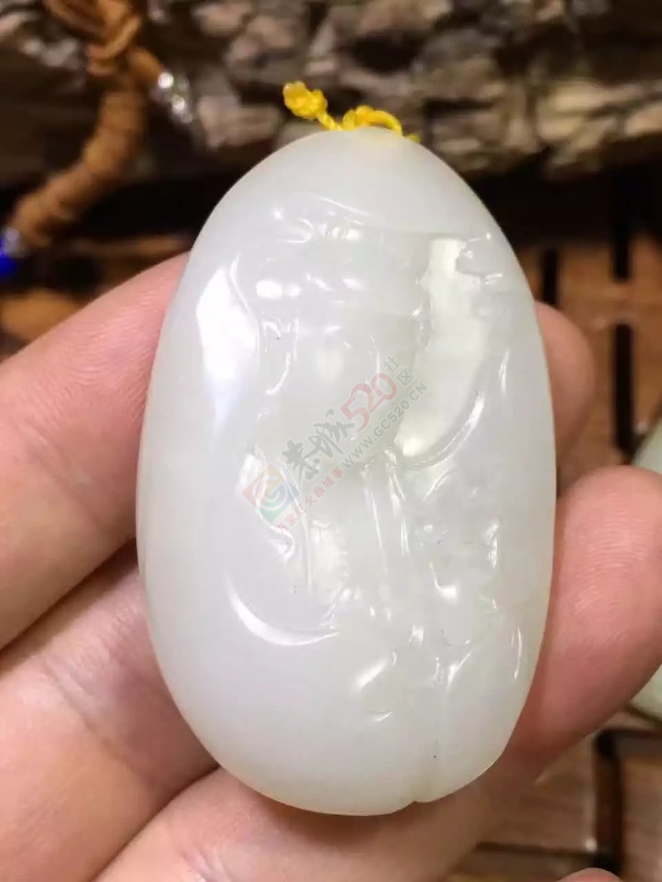 新疆和田羊脂白玉籽料观音404 / 作者:错了_Zfm79 / 帖子ID:176123