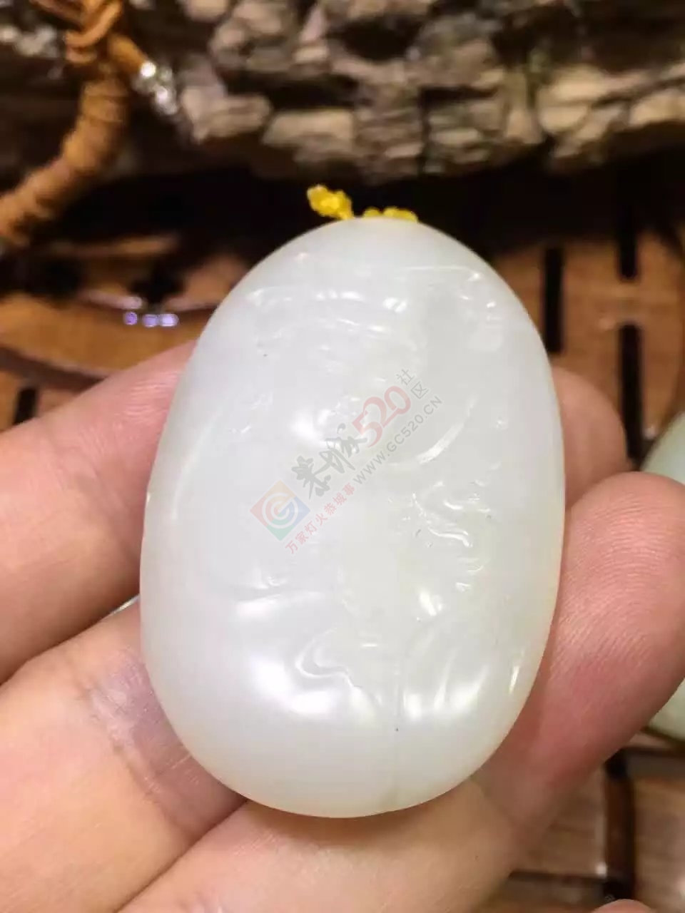 新疆和田羊脂白玉籽料观音33 / 作者:错了_Zfm79 / 帖子ID:176123